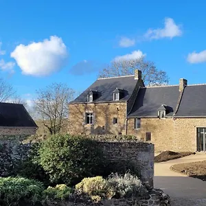 Domaine De La Falaise Saint-Hélen